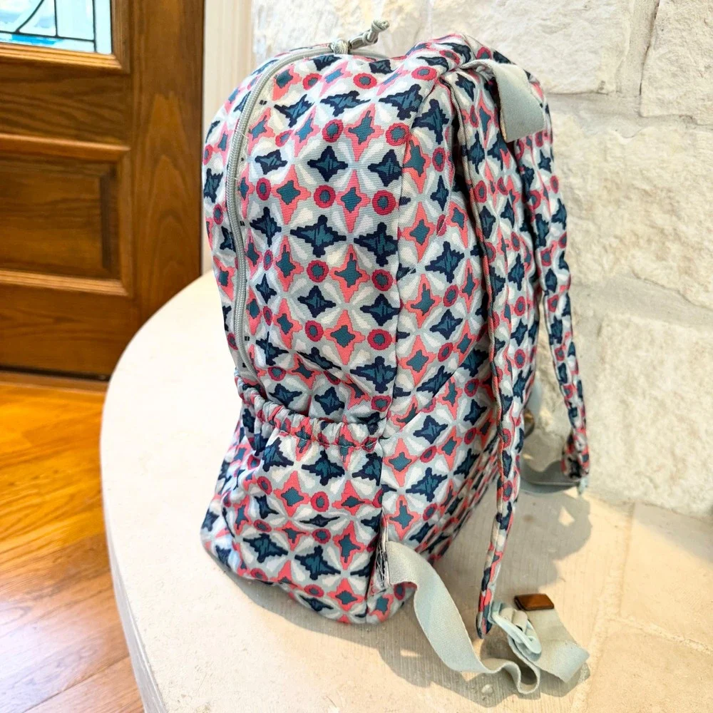 Vera Bradley Lighten Up Grand Backpack Geometric Water Geo  Diamond Print